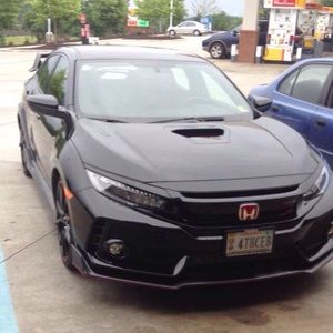 Meet your Posher, Dylan